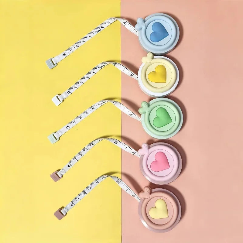 Pastel Heart-Shaped Retractable Mini Tape Measure – 1.5M