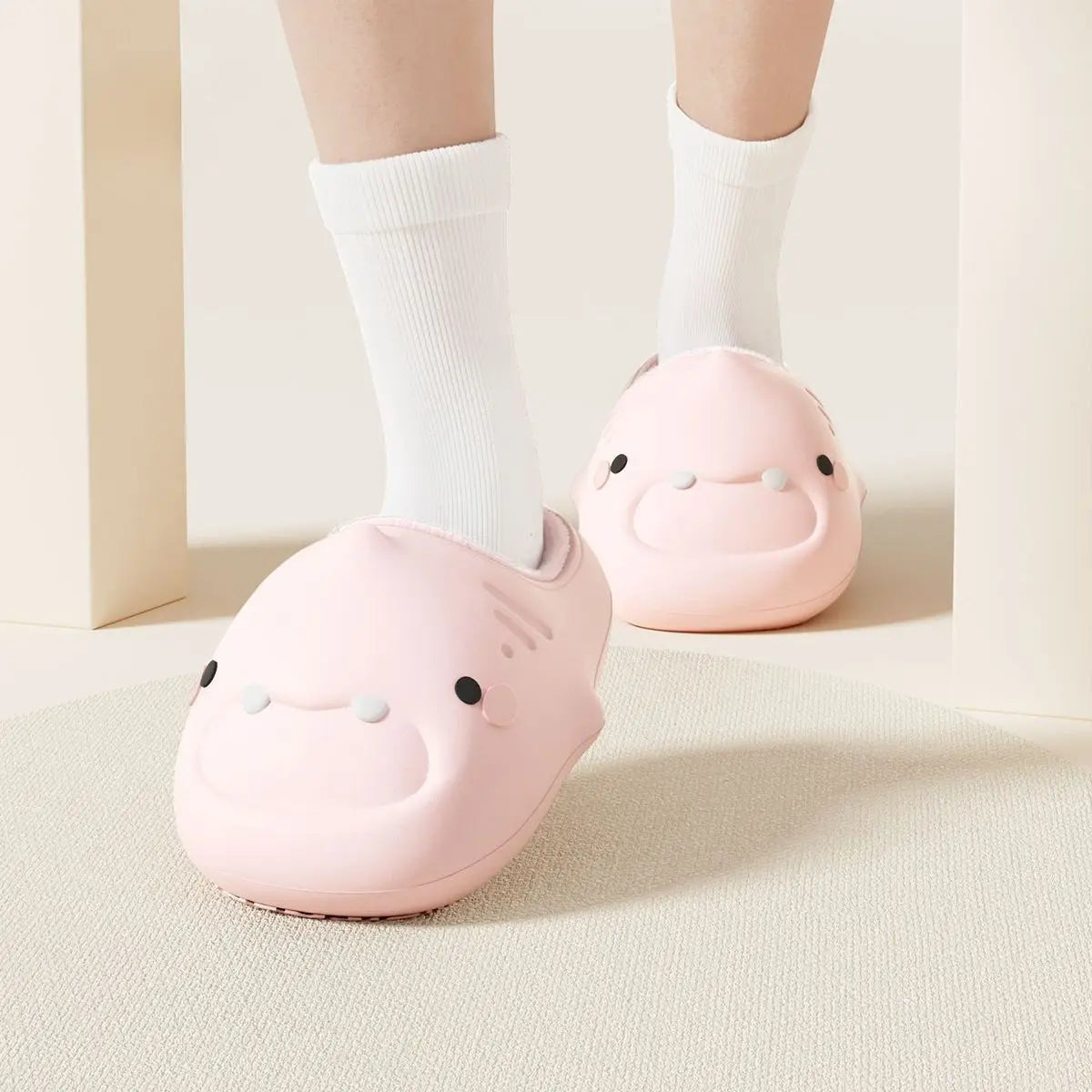 Lorilury 3D Shark Slippers – Warm Non-Slip Women's House Shoes