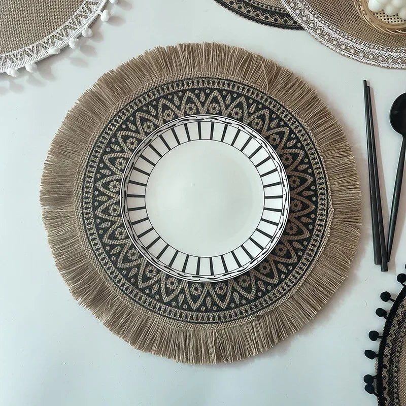 Nordic Round Floral Placemat – Cotton Linen Heat-Resistant Mat