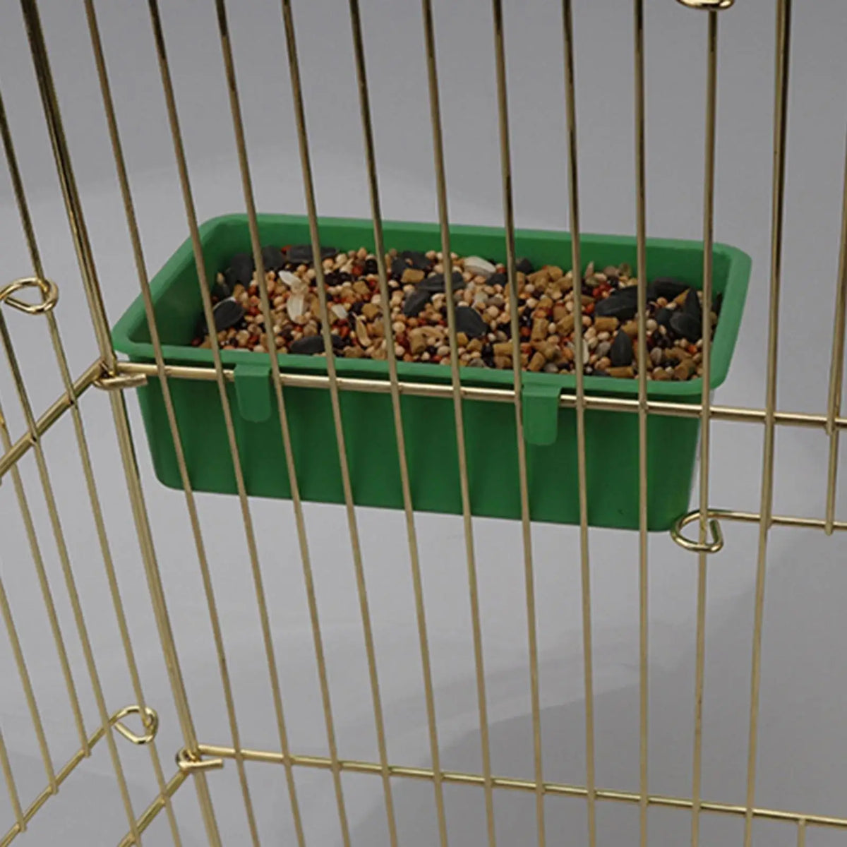 Hanging Bird Bath Cube – Cage Tray for Parrots & Budgies