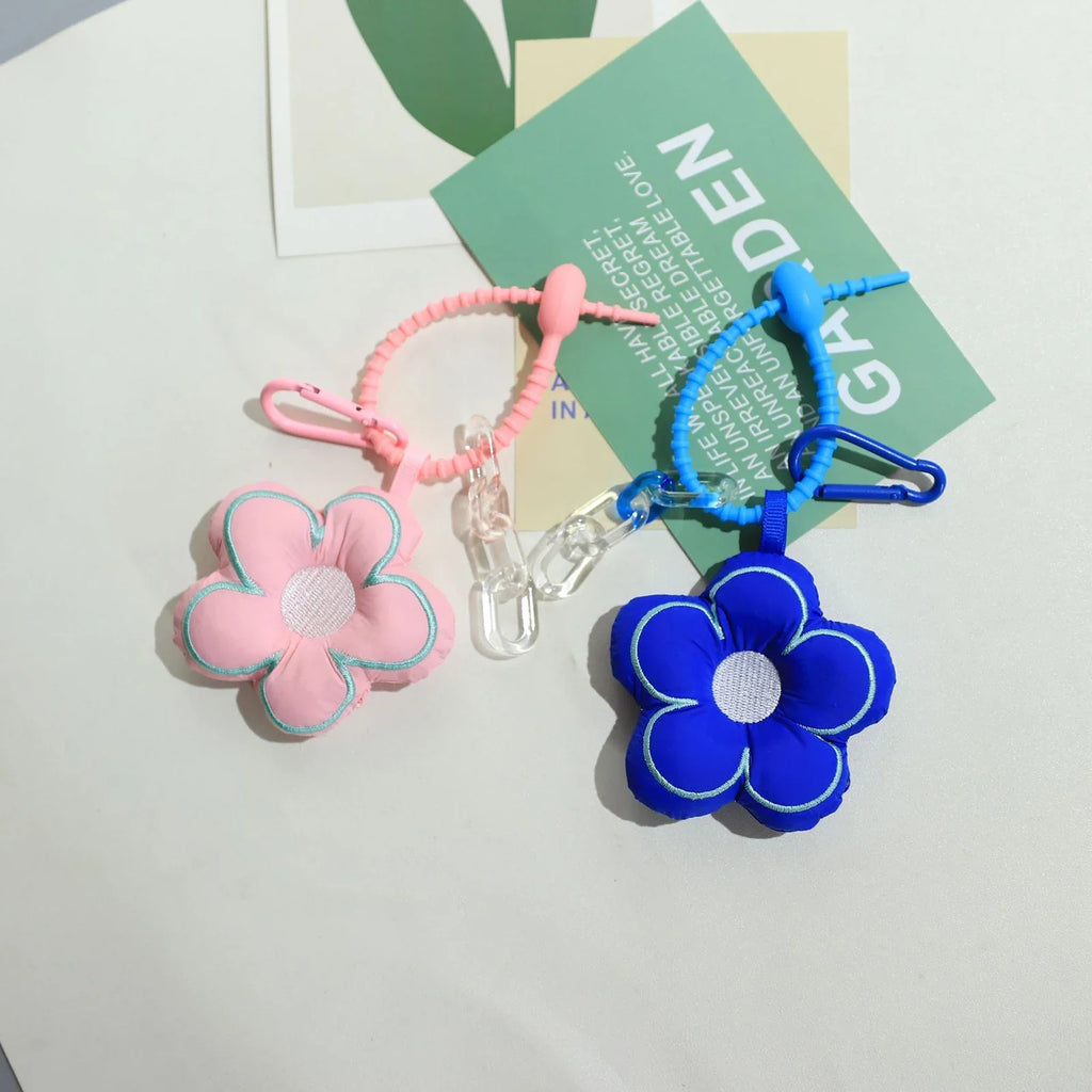 Flower-Shaped Keychain Pendant | Cute Cartoon Gift for Women