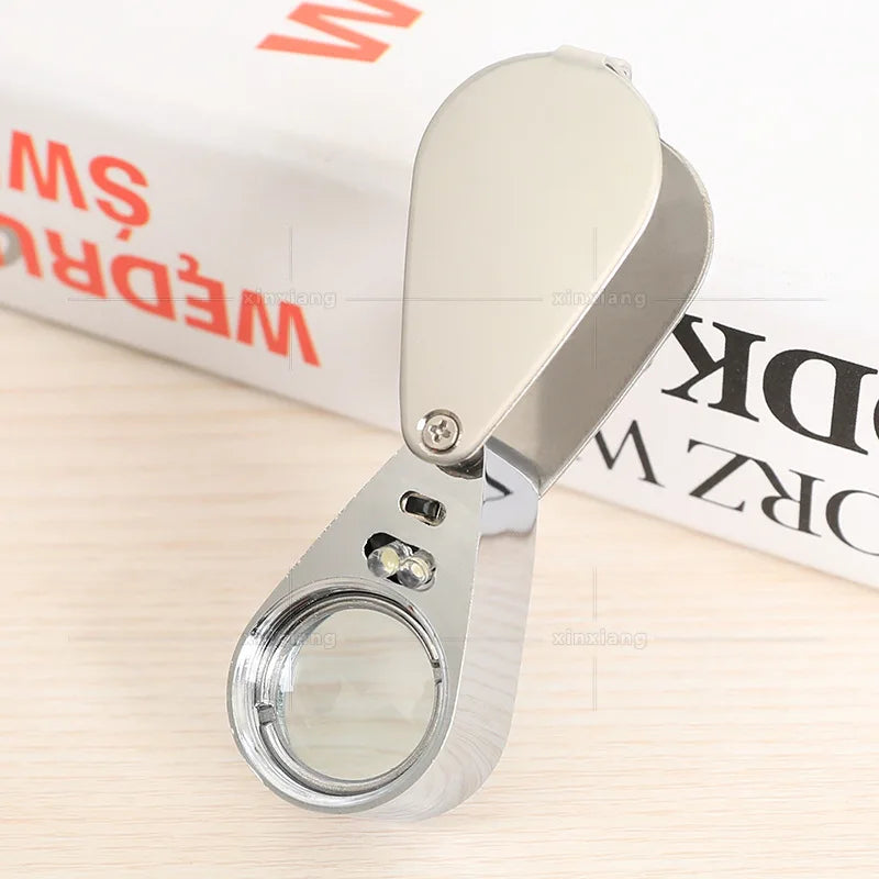 30X Illuminated Jeweler's Loupe – All-Metal Pocket Magnifier
