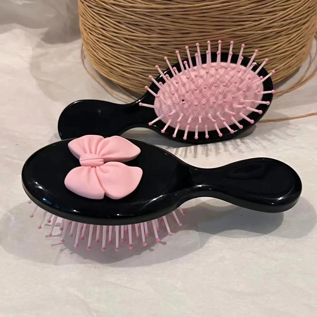 Mini Folding Air Cushion Detangler Hair Brush & Scalp Massager