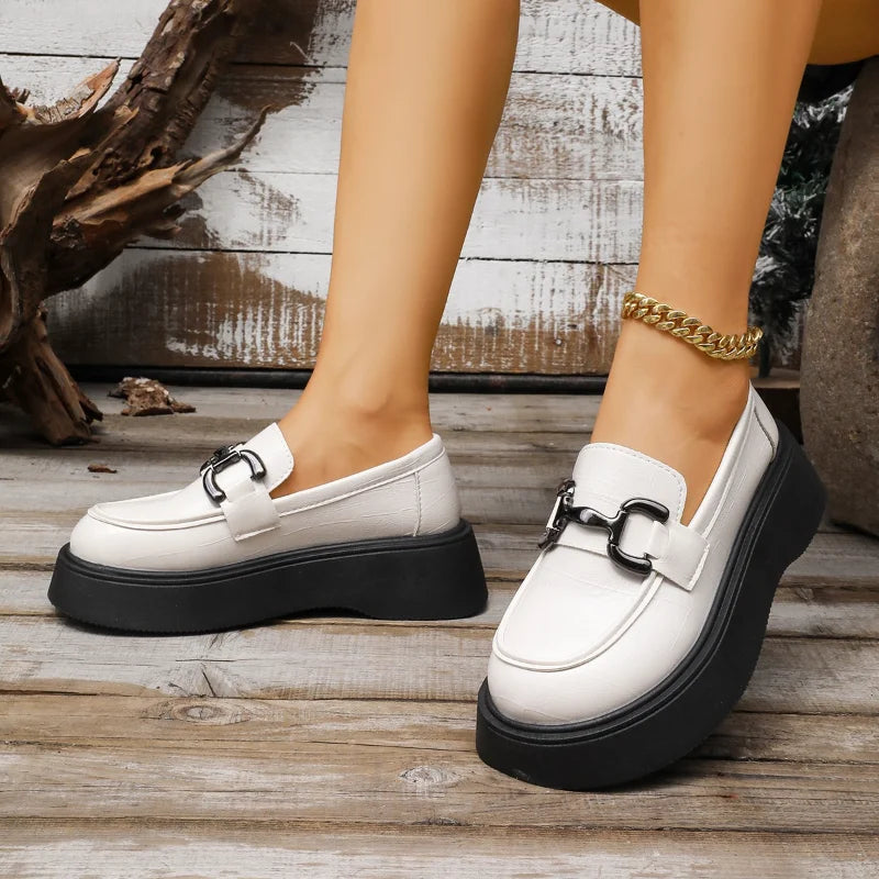 UXST Women's Round Toe Slip-On Loafers – Casual Flat Shoes
