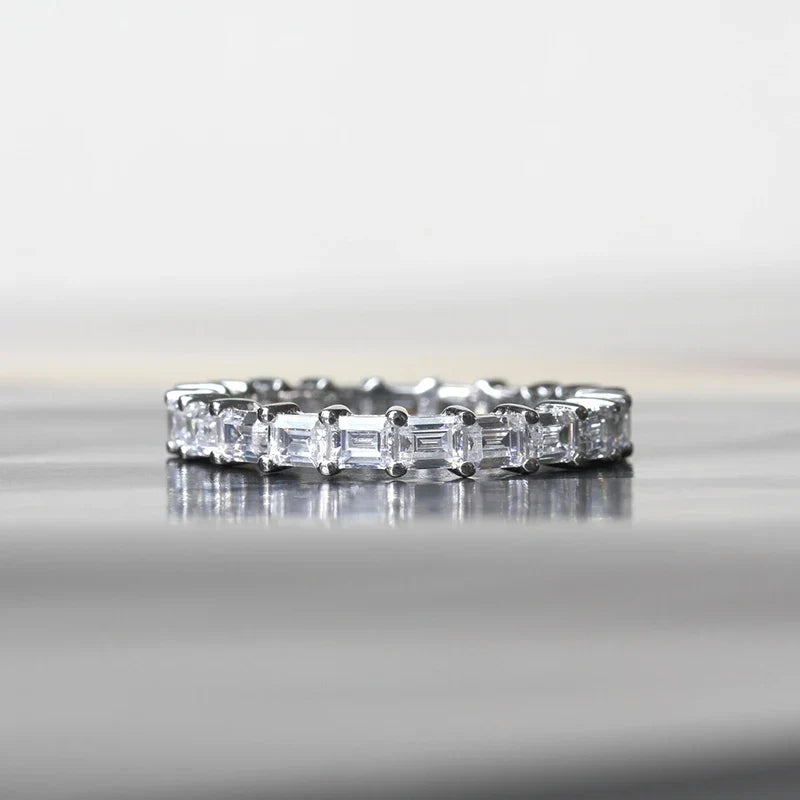 Huitan Rectangular CZ Ring for Women – Silver Fashion Ring