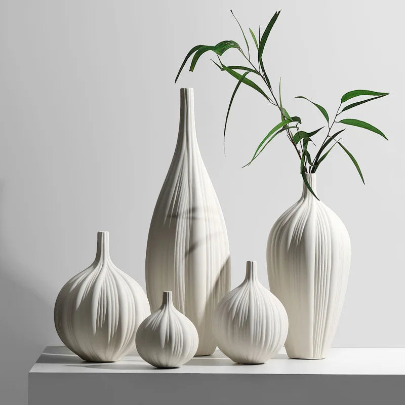 Simple Creative Elegant Ceramic Vase Decoration Dry Flower Arranger