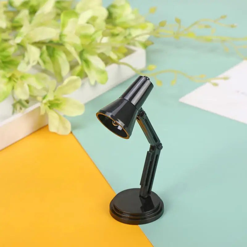 Portable LED Desk Lamp – Foldable USB Reading Light