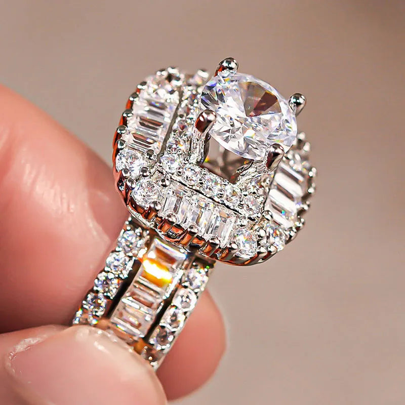 Huitan Cubic Zirconia Cocktail Ring for Women | Party Jewellery