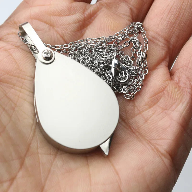 10X Magnifying Glass Necklace Loupe – Portable Dust-Proof Pendant