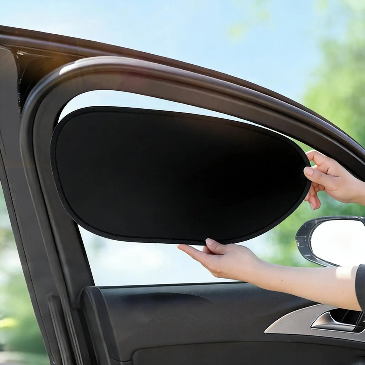 Universal Car Windshield Sun Shade – Foldable UV Reflector