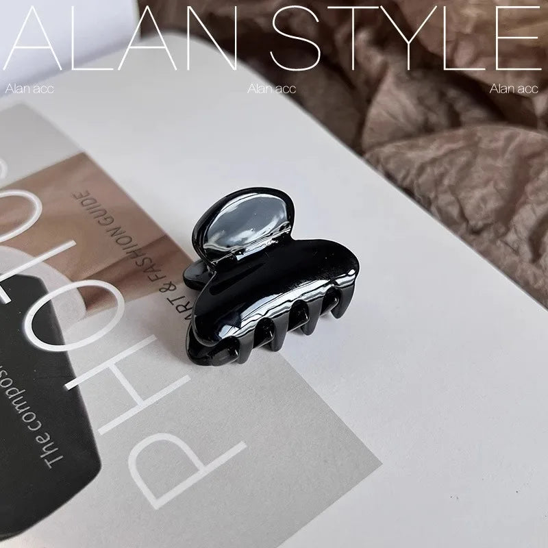 Mini Acetate Hair Claw Clips – Cute Crab Barrettes for Women