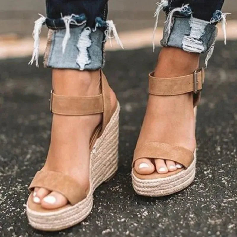 Women's Platform Wedge Sandals – Peep Toe Buckle Strap