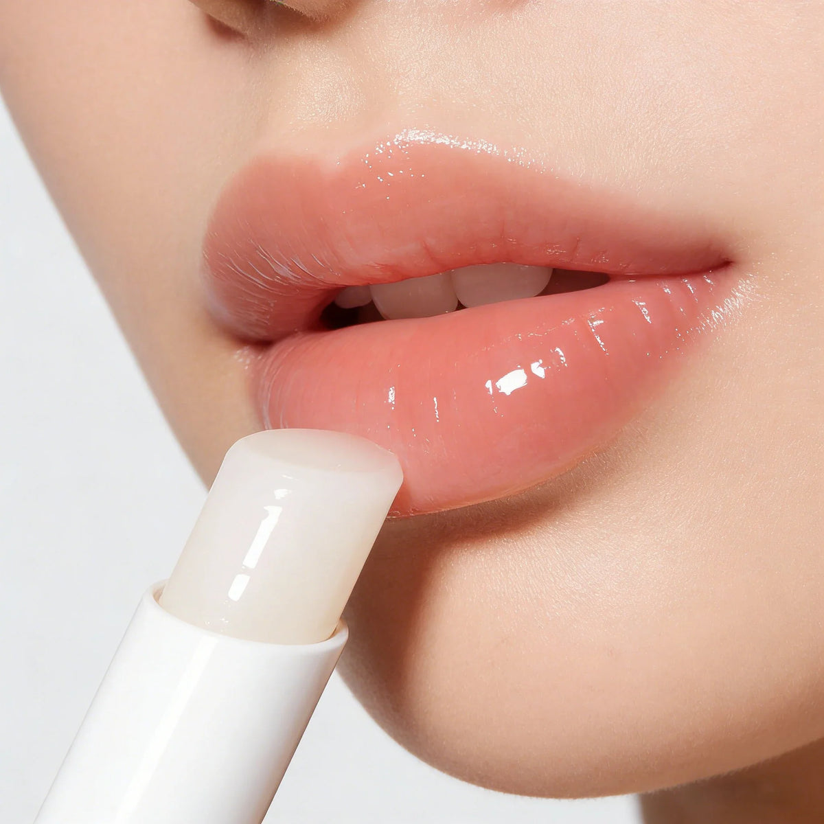 Eelhoe Coconut Oil Lip Balm – Moisturizing Daily Lip Care