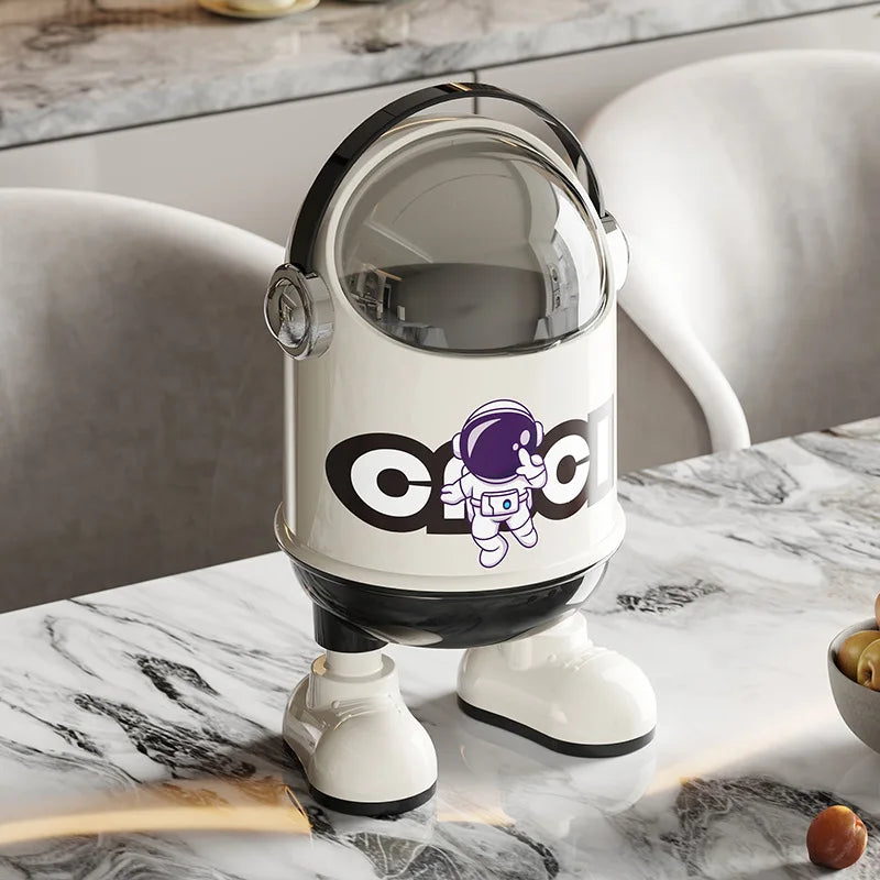 Astronaut Desktop Trash Bin – Covered Mini Waste Basket