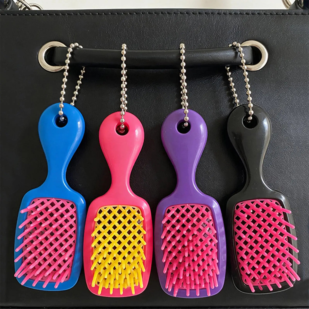 Mini Hairbrush Keychain – Compact Portable Travel Hair Brush