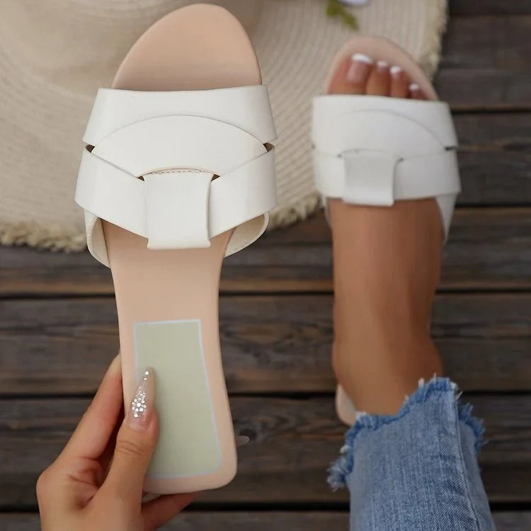 Women's Summer Flat Slippers – Solid Color Fashion Outdoor Shoe