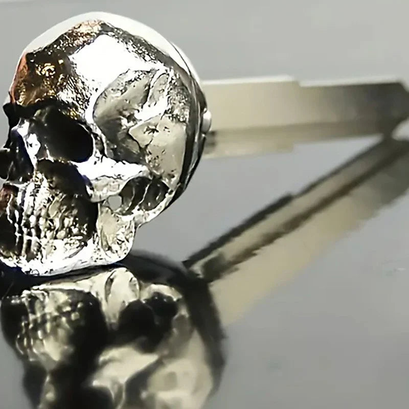 Metal Skull Motorcycle Key Cover – Universal Alloy Key Cap