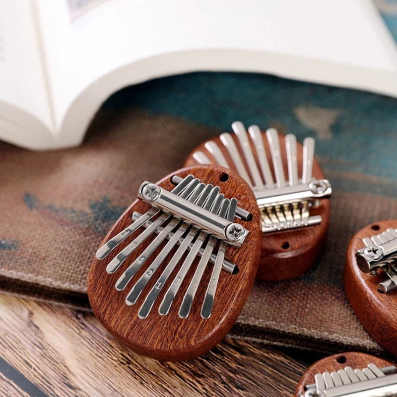 8-Key Mini Kalimba Thumb Piano Keychain – Gift for Kids