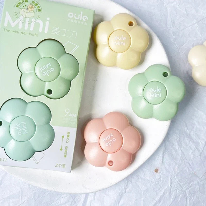 Flower Utility Knife Set – Mini Art Cutter & Box Opener