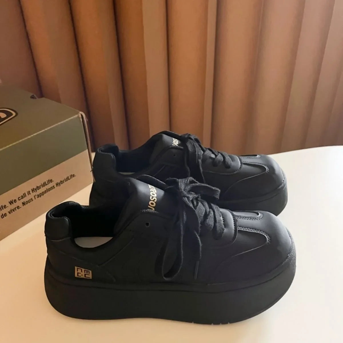 YEAE Women's Chunky Platform Lace-Up Casual Sneakers