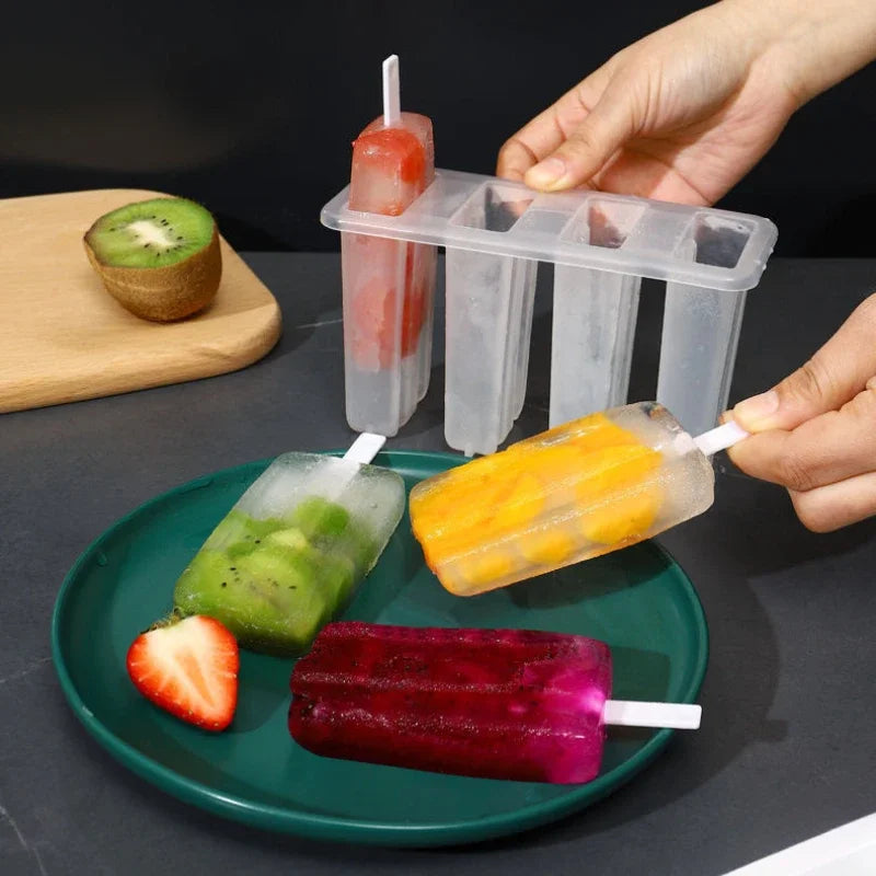 4-Compartment Popsicle Mold with Lid – Reusable DIY Ice Cream Set