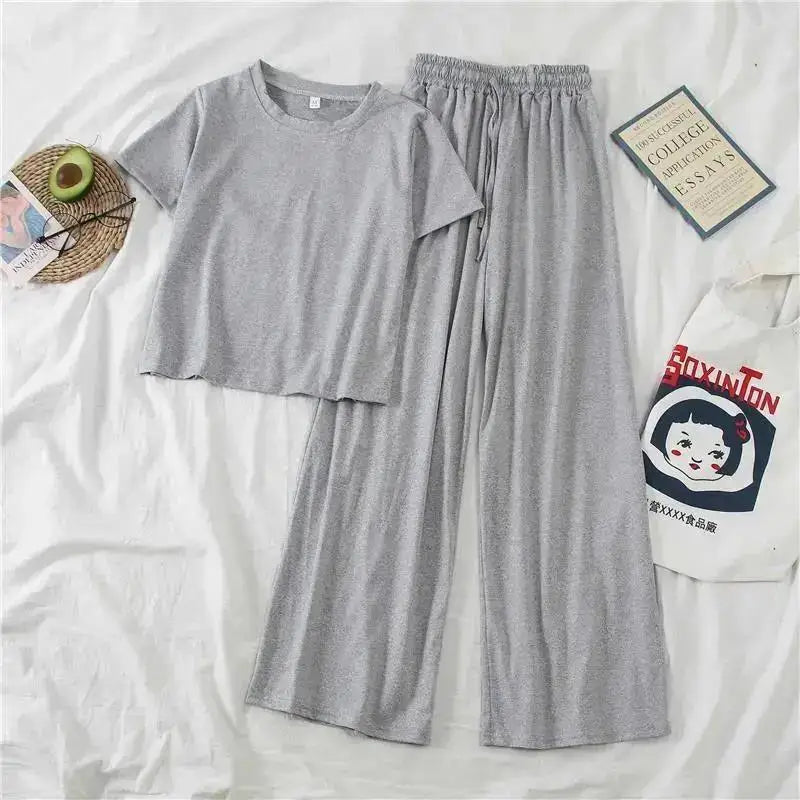 Women's 2-Piece Loose Pajama Set – Casual Short Sleeve Sleepwear