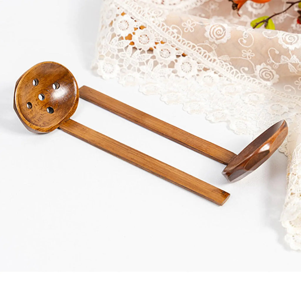 Wooden Ramen Spoons Japanese Long Handle Soup Serving Spoon Table