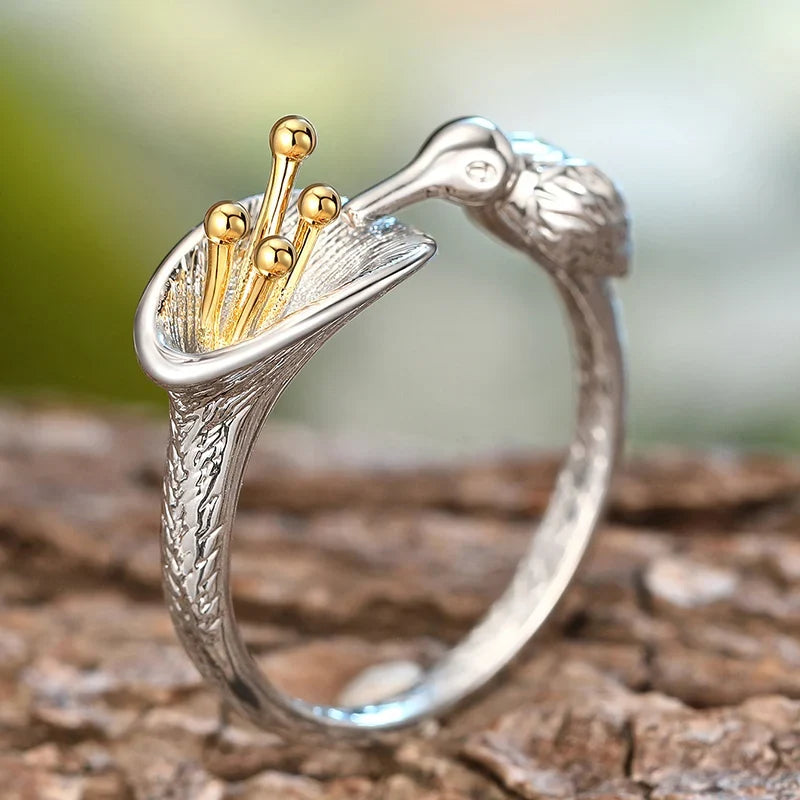 Huitan Bird & Flower Two-Tone Brass Ring for Women – Sizes 5–14