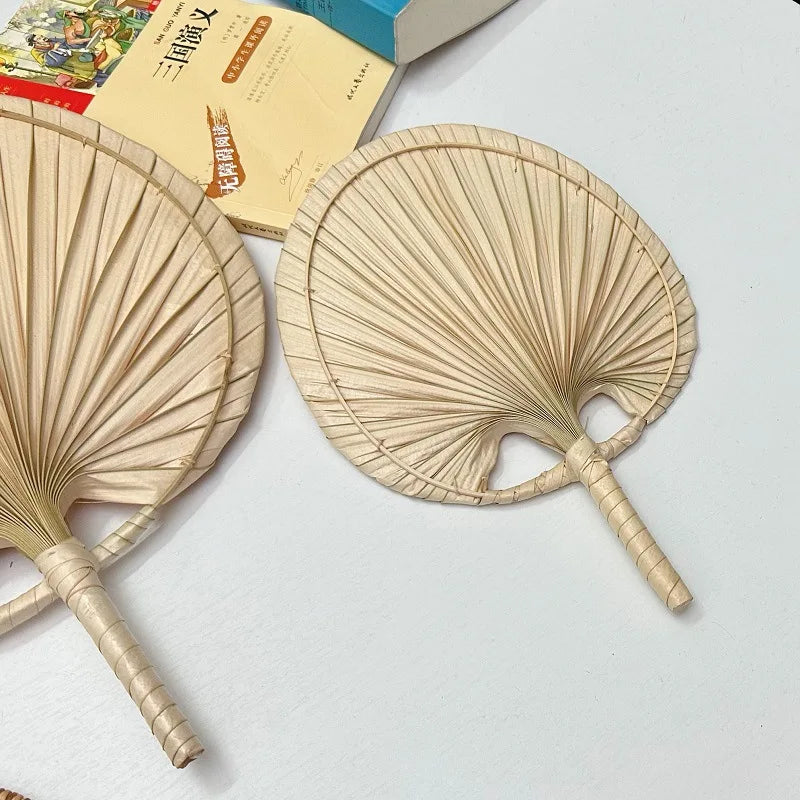 Chinese Pure Hand Woven Craft Fan Summer Mosquito Repellent Natural
