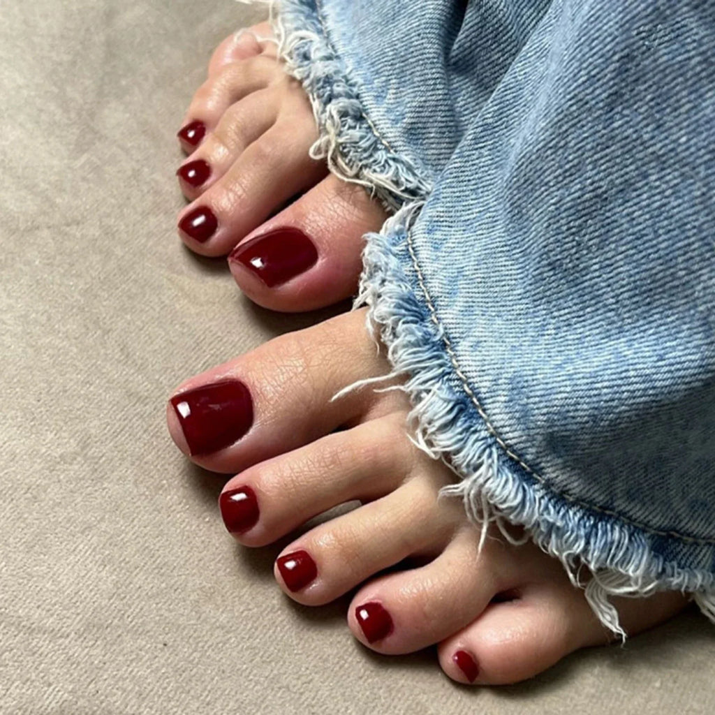 24-Piece Red Press-On Toenails | Classic Nail Art Set
