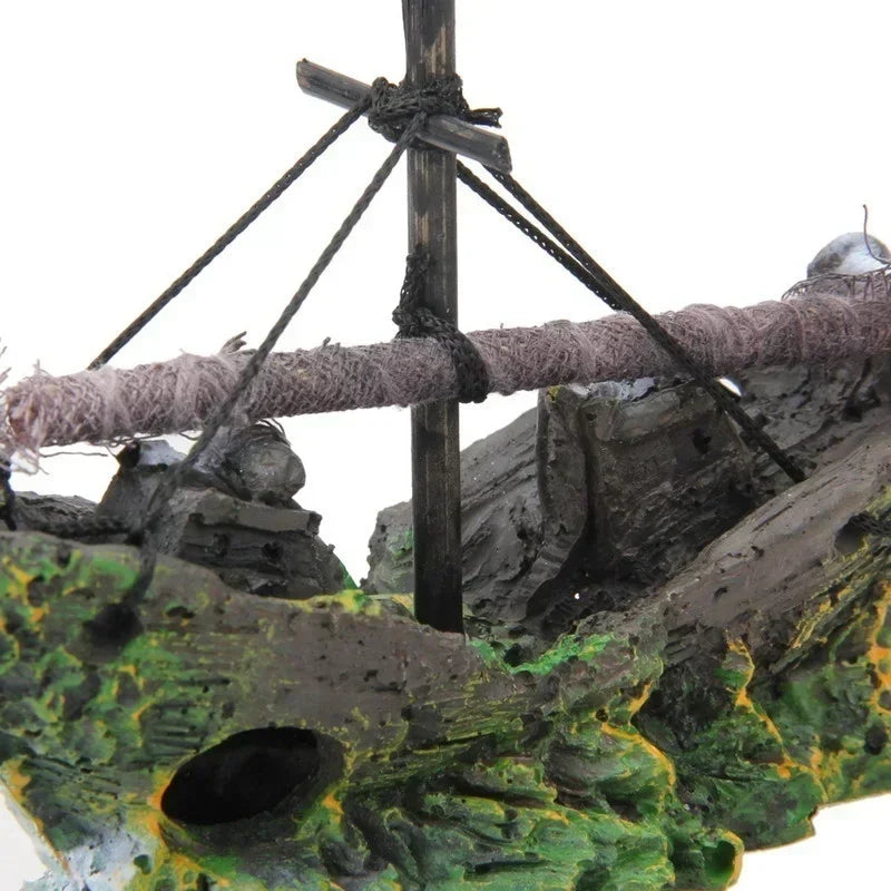 Pirate Sunken Ship Resin Fish Tank Ornament | Aquarium Decor
