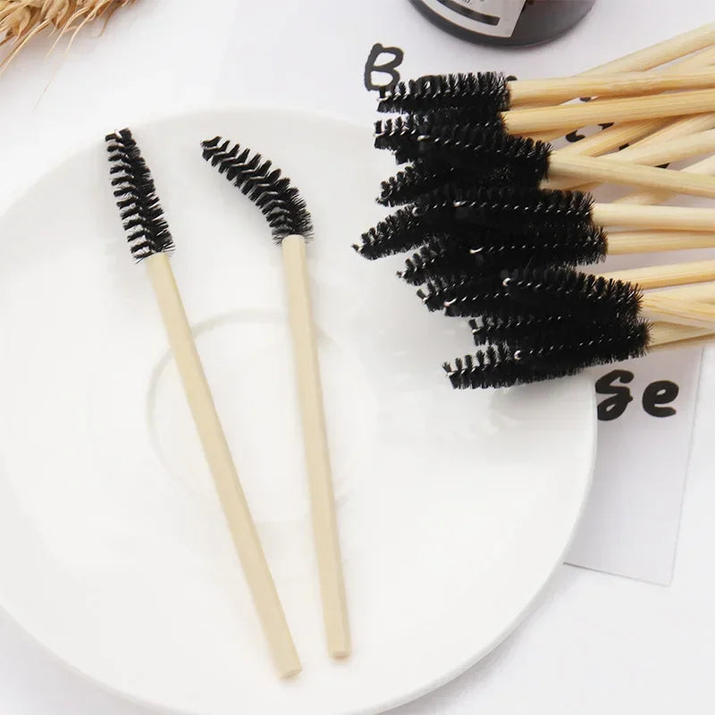 50pcs Disposable Mascara Wands & Eyebrow Brushes | Bamboo Handle