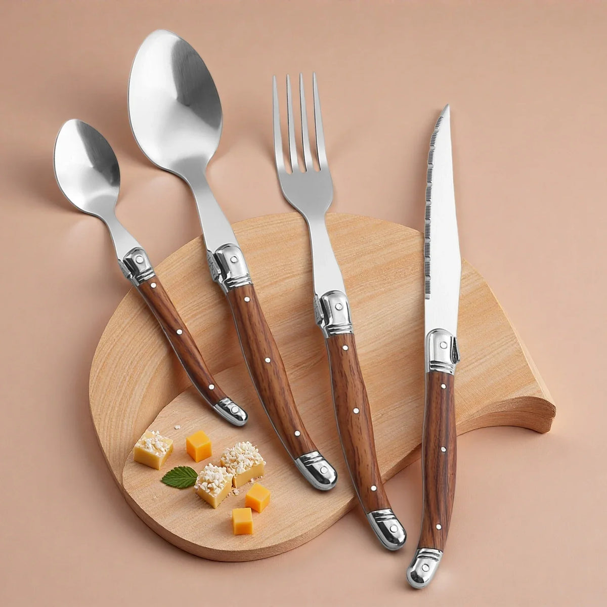 4-Piece Stainless Steel Cutlery Set – Steak Knife, Fork & Spoon