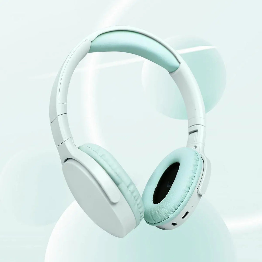 Fashionable Bluetooth Wireless Headphones Over-ear Deep Bass Sports