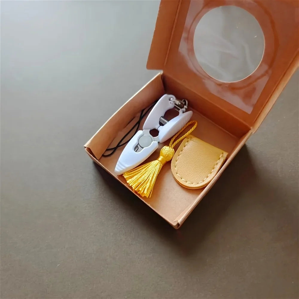 4-Pack Mini Scissors – Travel, Sewing & Fabric Cutting Set
