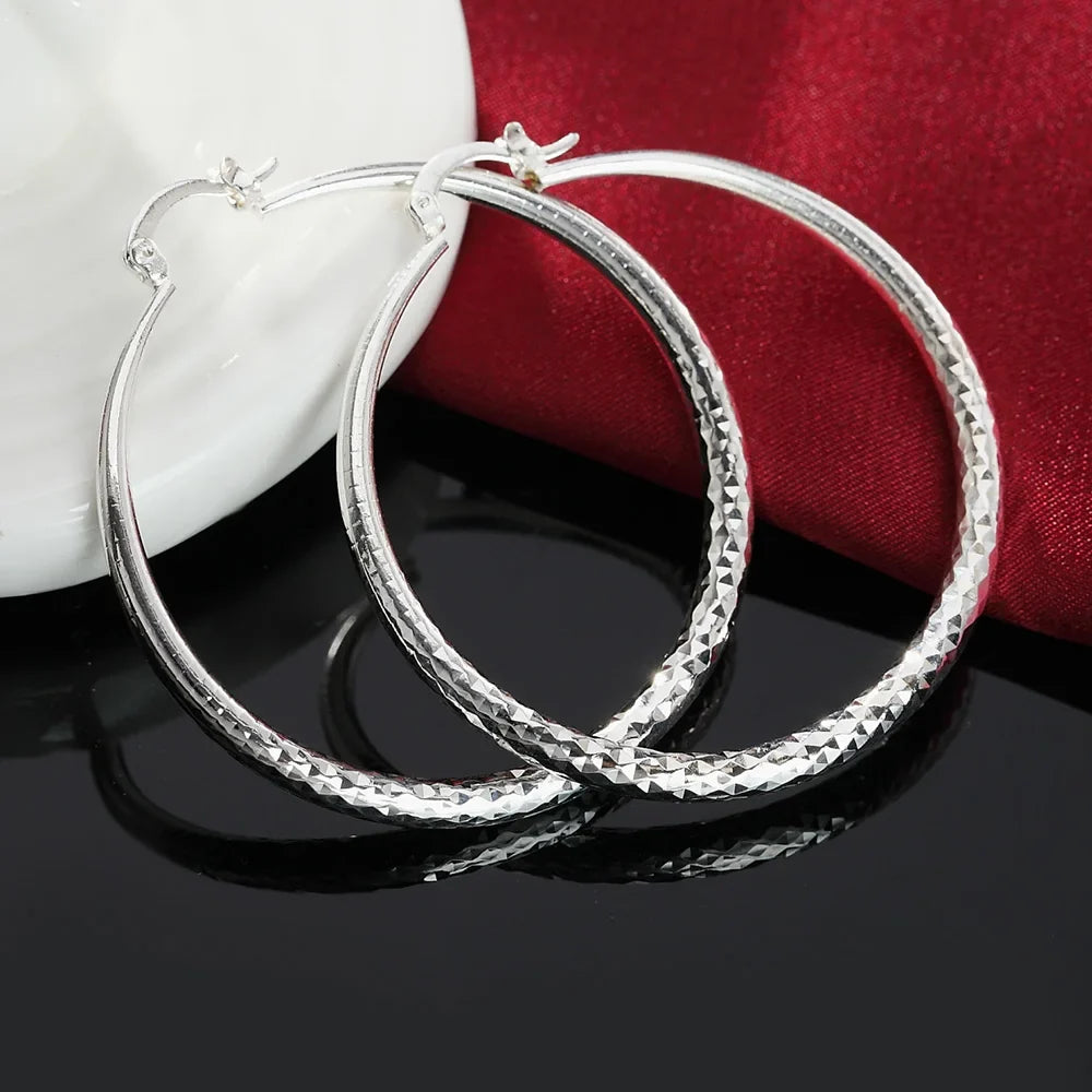 Women's 3CM Circle Hoop Earrings – Trendy Fashion Jewelry