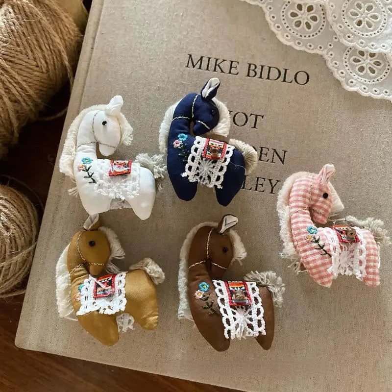 Handmade Fabric Pony Embroidery Brooch Pin – Cartoon Horse Corsage