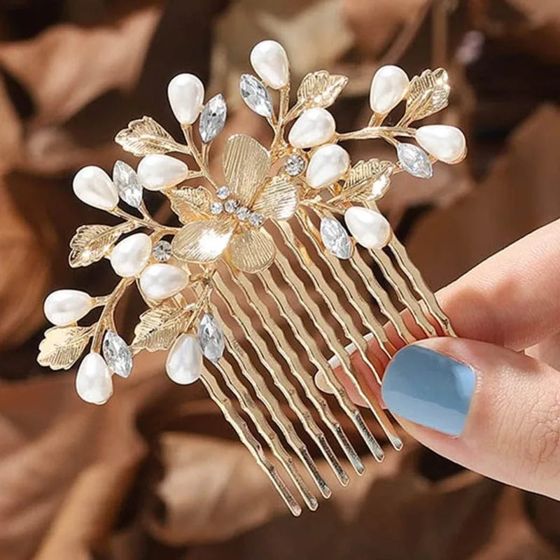 Pearl Bridal Hair Comb – Gold Leaf Wedding Headpiece