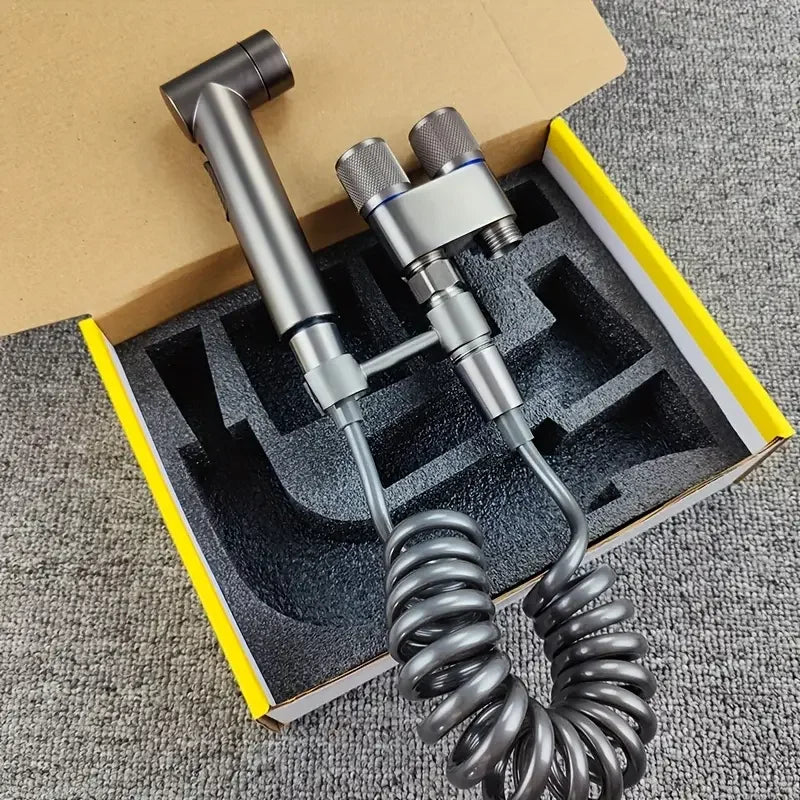 Stainless Steel Triangle Valve 1 Inlet 2 Outlets & Spray Gun