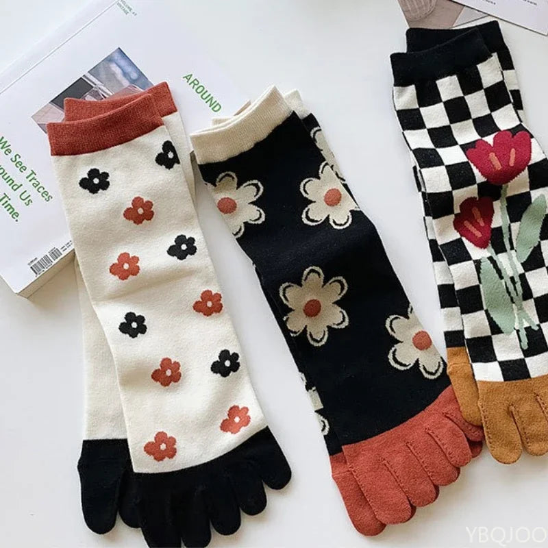 Women's Five Toe Mid Tube Cotton Socks – 3 Pairs, All Season