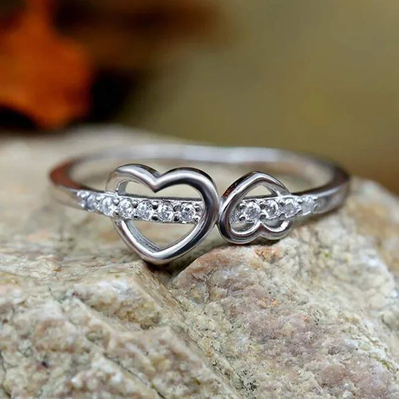 Huitan Double Heart Ring – Cubic Zirconia Sparkling Women's Ring