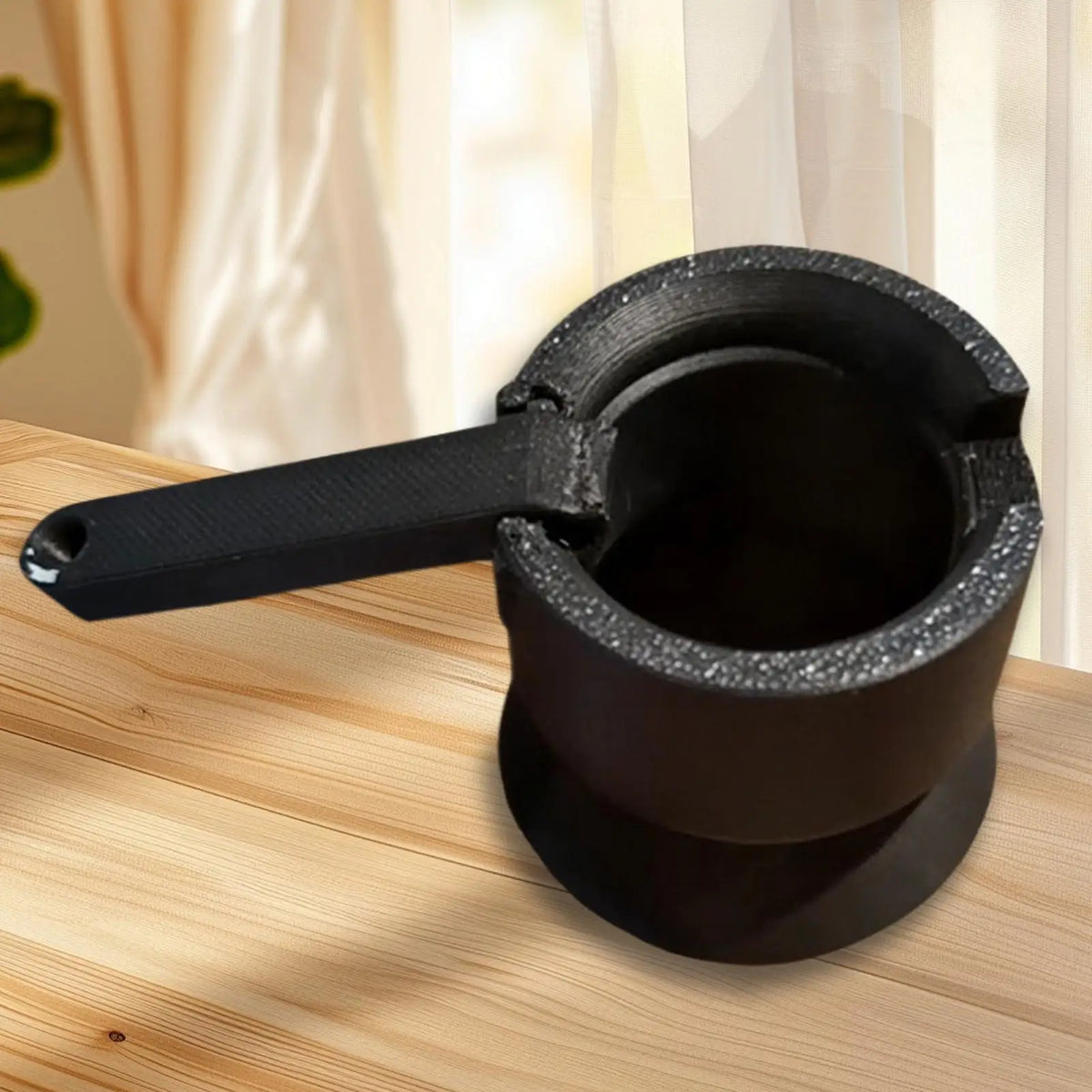 Ergonomic Beer Bottle Opener – Labour-Saving Lever Tool