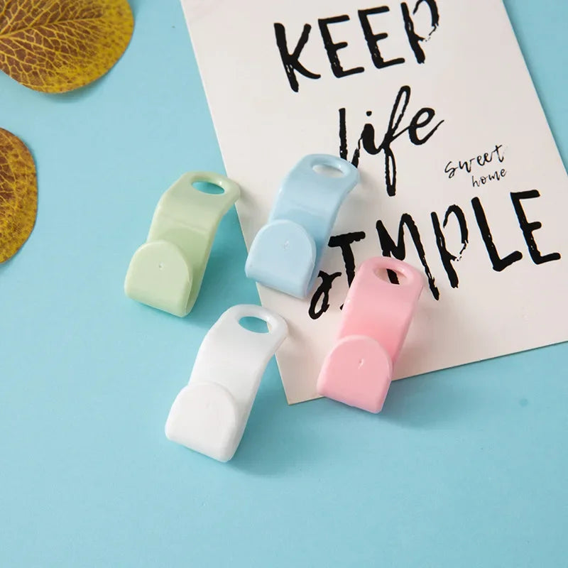 Clothes Hanger Connector Hooks – Closet Space-Saving Organizer