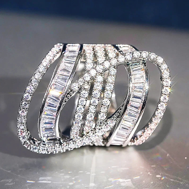 Huitan Geometric CZ Women's Ring – Sparkling Wedding Band