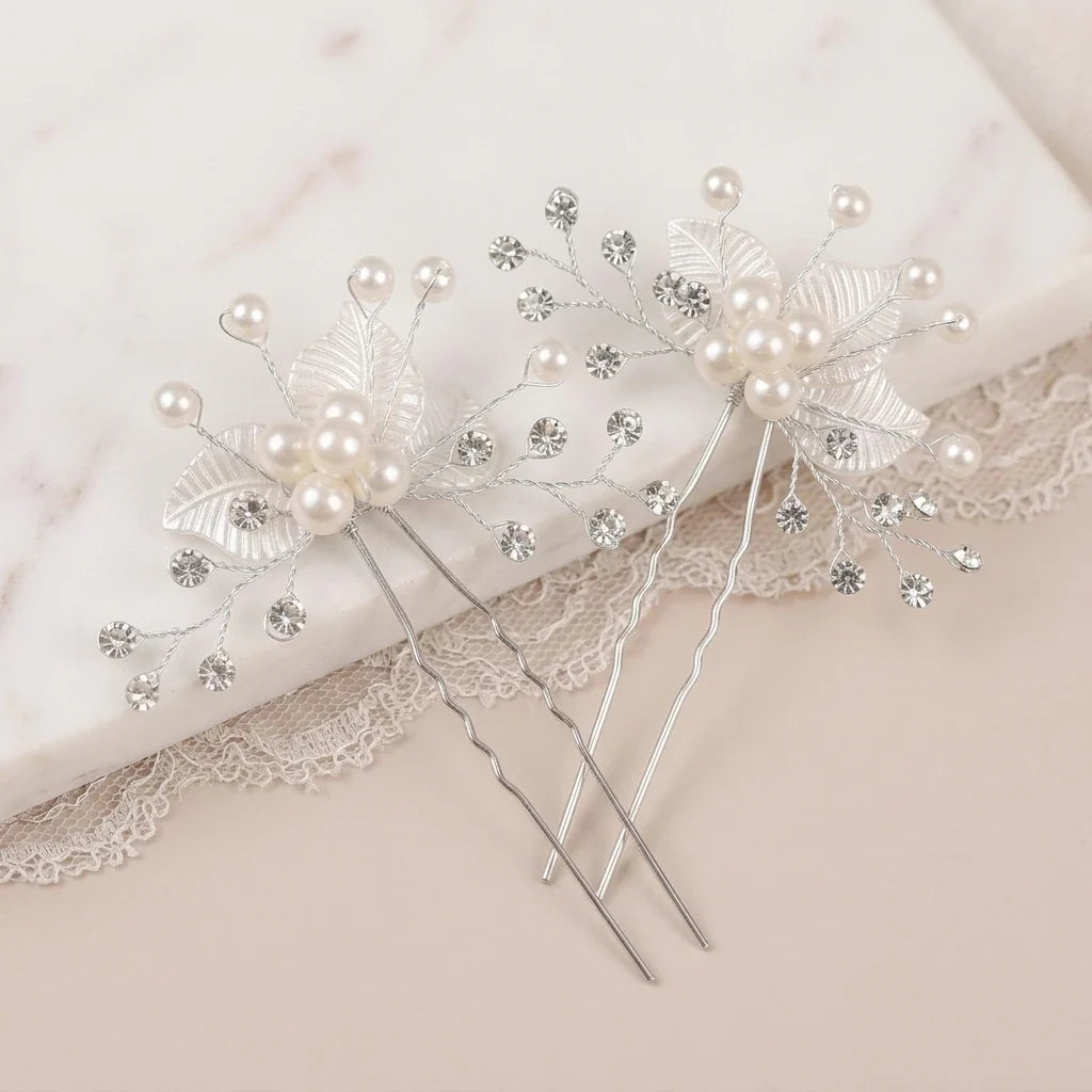 Bridal Pearl Rhinestone Flower Hairpin | White Wedding Hair Clip
