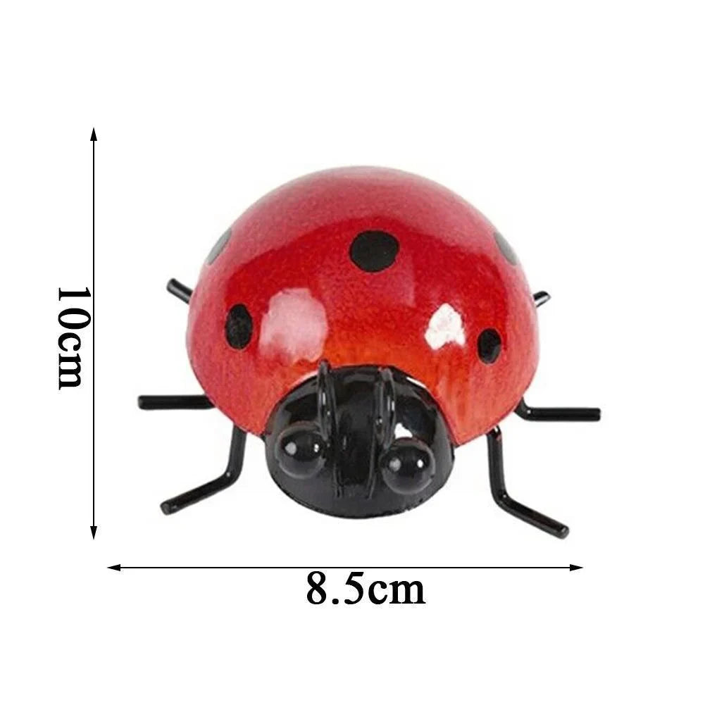 Mini Metal Ladybug Fence Hanger – Outdoor Garden Ornament