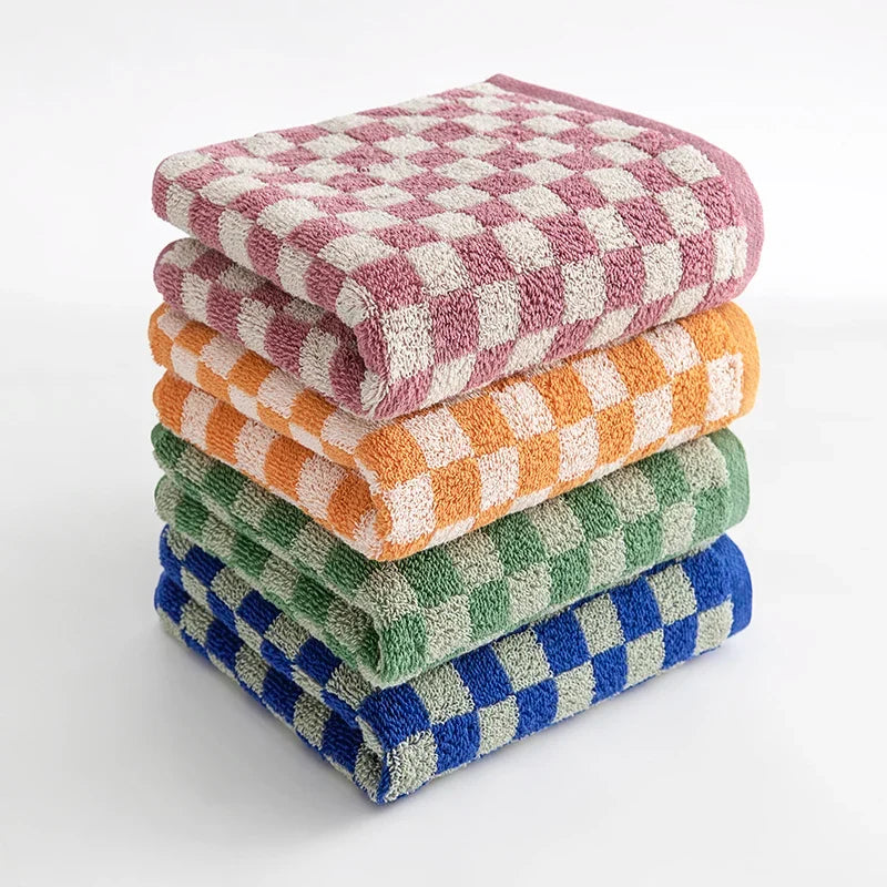 Battilo Plaid Cotton Bath Towel Set – Soft & Absorbent