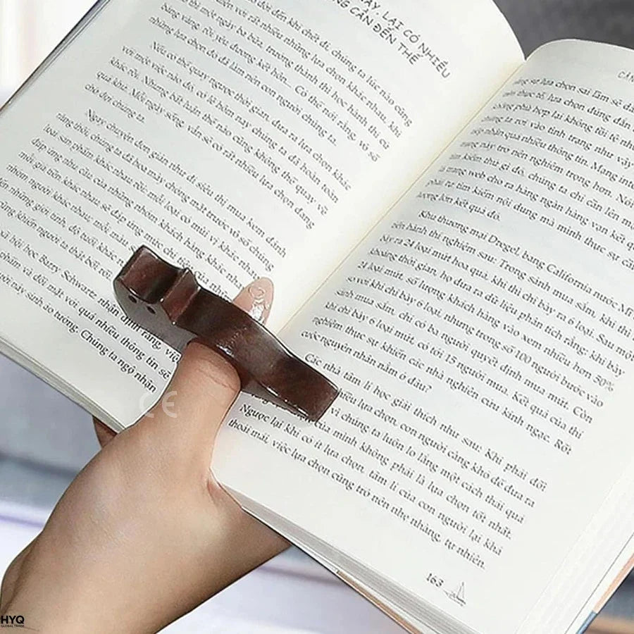 Wooden Cat & Dog Bookmark – Cute Pet Page Holder for Books
