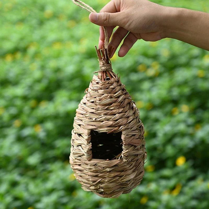 Handwoven Straw Bird Nest – Hanging Parrot Birdhouse Shelter