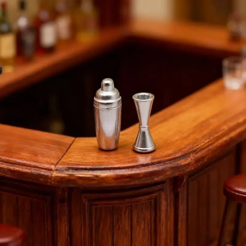 5-Piece Dollhouse Miniature Beer Mug Set – Resin Scene Decor